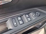 Peugeot 5008 (2018) 1.2 PT, GT Line, LED - náhled 14