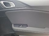 Kia Ceed (2023) SW 1.5T-GDI 118kW -1.MAJITEL - náhled 27