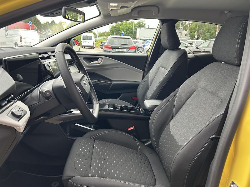 Ford Puma GEN-E 43kWh dojezd 123kW/168 k - fotka 16 z 33