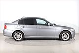 BMW Řada 3 (2011) Individual 320 d xDrive, 4X4 - náhled 6