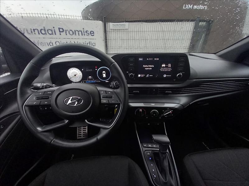 Hyundai Bayon 1,0 T-GDI PLAY CLIMATE DCT - fotka 9 z 22