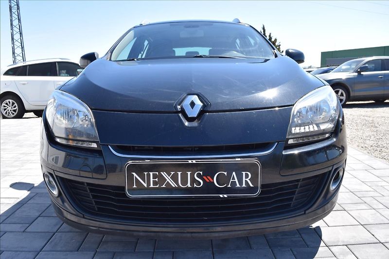 Renault Mégane 1,5 DCI 81KW PO SERVISE TAŽNÉ - fotka 2 z 47