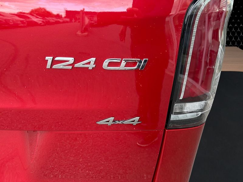 Mercedes-Benz Vito (2026) 124 CDI TOURER SELECT L 4x4 no - fotka 8 z 14
