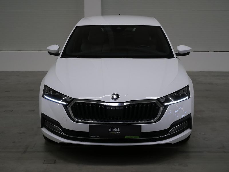 Škoda Octavia - fotka 4 z 25