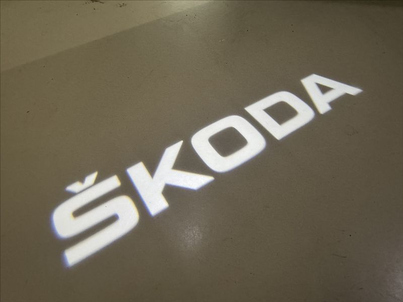 Škoda Kodiaq 2,0 TDi  DSG 4x4 L&K Virtual A - fotka 48 z 50