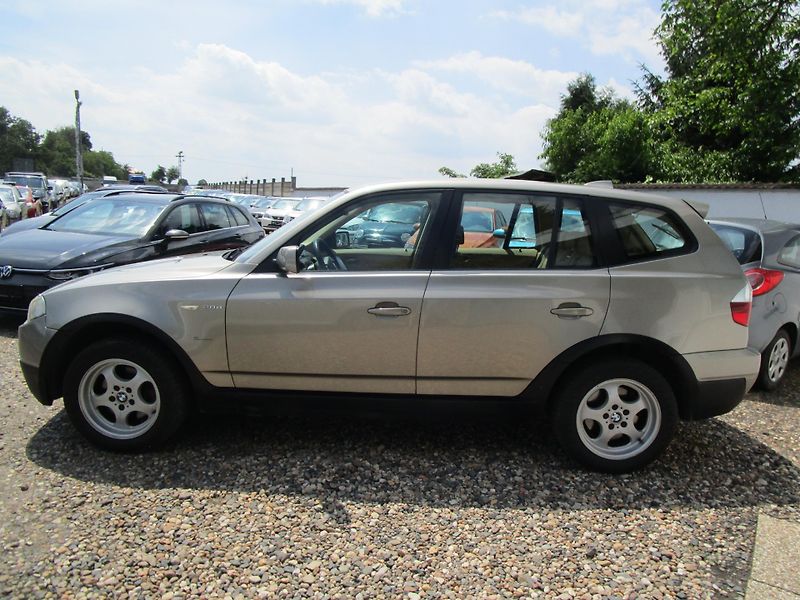 BMW X3 2,0D-130KW- 4x4 - fotka 3 z 16