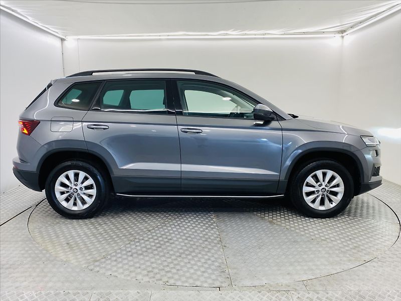 Škoda Karoq 2,0 TDI 85kW Selection - fotka 24 z 27
