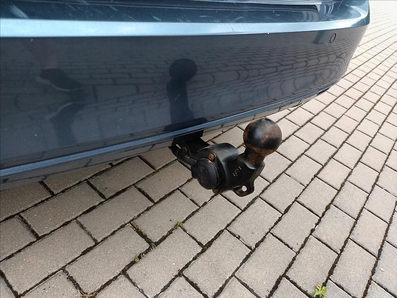 Volkswagen Passat 2,0 TDI,110kw,LED,SERVIS,TAŽNÉ - fotka 21 z 49