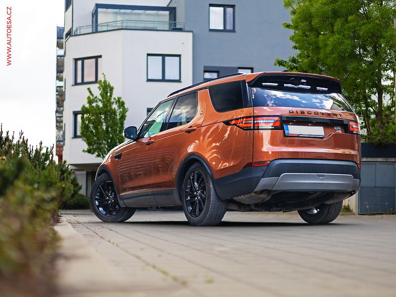 Land Rover Discovery (2019) 3.0 SD6 HSE, ČR, vzduch - fotka 8 z 20