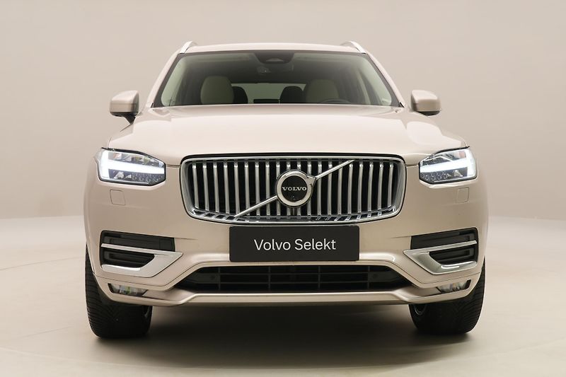Volvo XC90 B5 AWD BRIGHT PLUS AUT CZ 7m - fotka 16 z 64