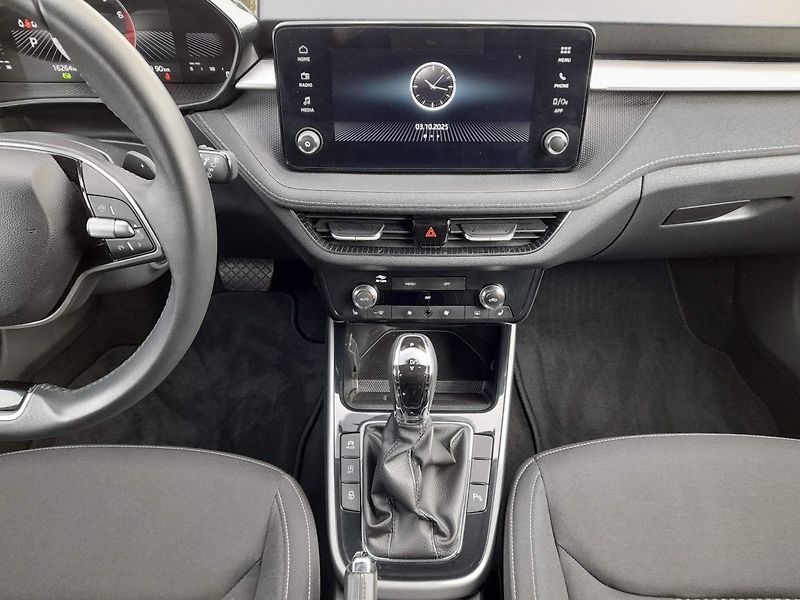 Škoda Fabia Top Selection 1.0 TSI 85kW 7AP - fotka 17 z 20