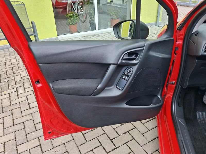 Citroën C3 (2016) SERVISKA NOVÉ ROZVODY NOVÁ STK - fotka 12 z 32
