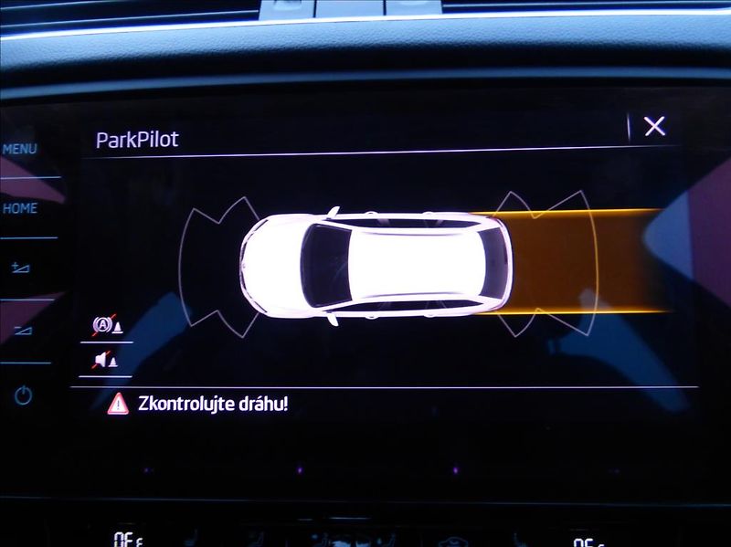 Škoda Octavia 2,0 TDI DSG,LED,Navigace  Ambi - fotka 50 z 55
