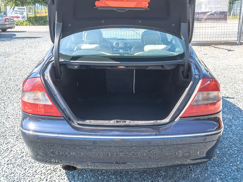 Mercedes-Benz CLK (2006) 320CDI 165KW mat – FAKTURY - fotka 33 z 46