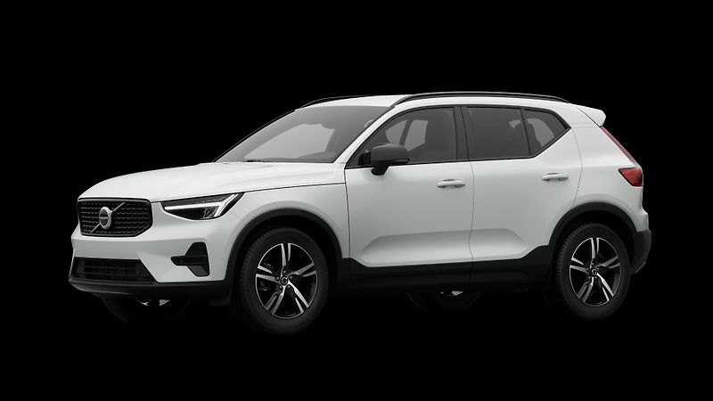 Volvo XC40 (2026) PLUS DARK, B4 FWD, 145+10 kW / - fotografie inzerátu