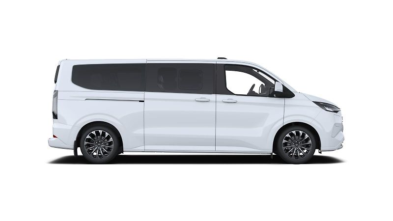 Ford Tourneo Custom (2026) Titanium X L2, Tourneo, 2.5 Du - fotka 2 z 9