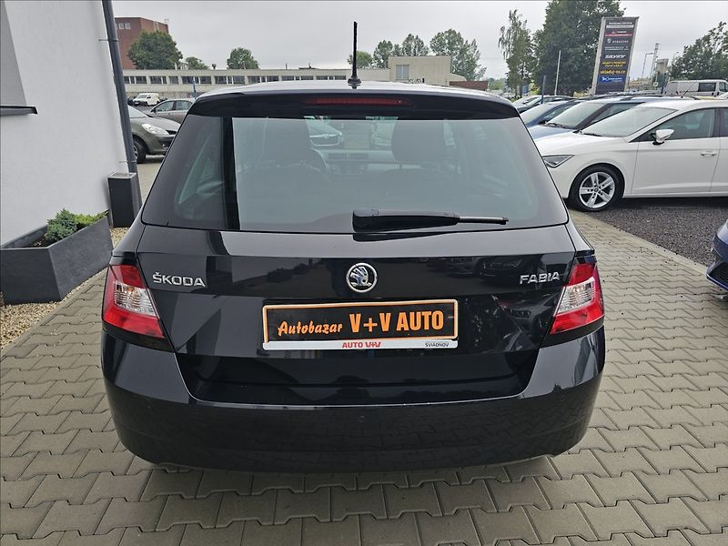 Škoda Fabia III 1,2TSi 66KW Edition - fotka 7 z 43