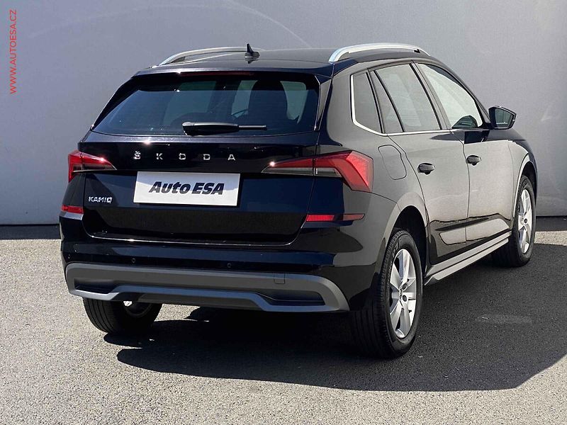 Škoda Kamiq (2020) 1.0 TSi, 1.maj,ČR, Style - fotka 4 z 19