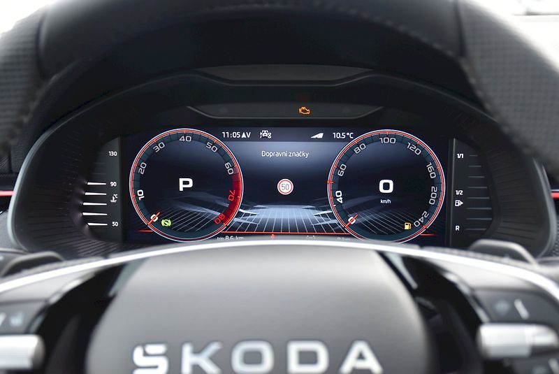 Škoda Kamiq (2025) Monte Carlo 1,0 TSI 85 kW 7° a - fotka 19 z 36