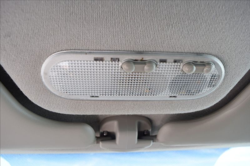 Renault Clio 1,2 i 74KW ALU KLIMA TAŽNÉ - fotka 47 z 48