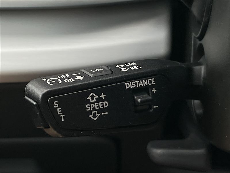Audi Q7 3,0 50 TDI quattro S line - fotka 11 z 23