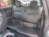 Mini Cooper (2008) 1.6i 16V 88KW DIGI-PO SERVISU - náhled 32