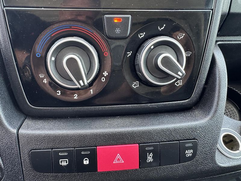 Fiat Ducato 2.3,118kw,8palet,klima,temp. - fotka 28 z 35