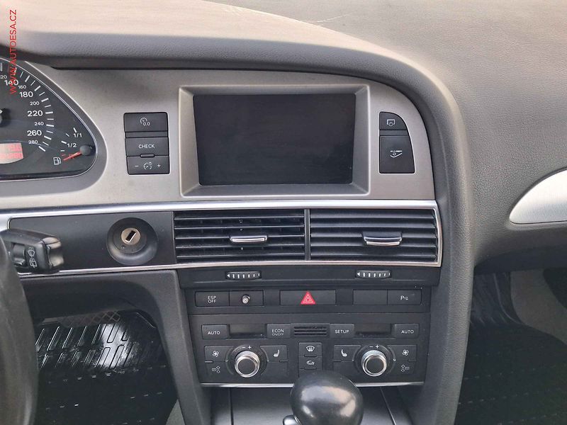 Audi A6 Allroad (2006) 2.7TDi Quattro, 1.maj, AT - fotka 12 z 19