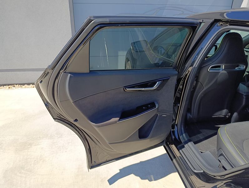 Kia EV6 GT 430kW 1. MAJITEL DPH - fotka 32 z 37