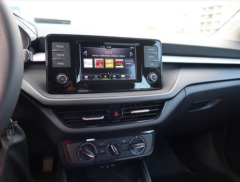 Škoda Fabia (2023) Ambition Plus 1.0, Serv.kniha - fotka 12 z 15