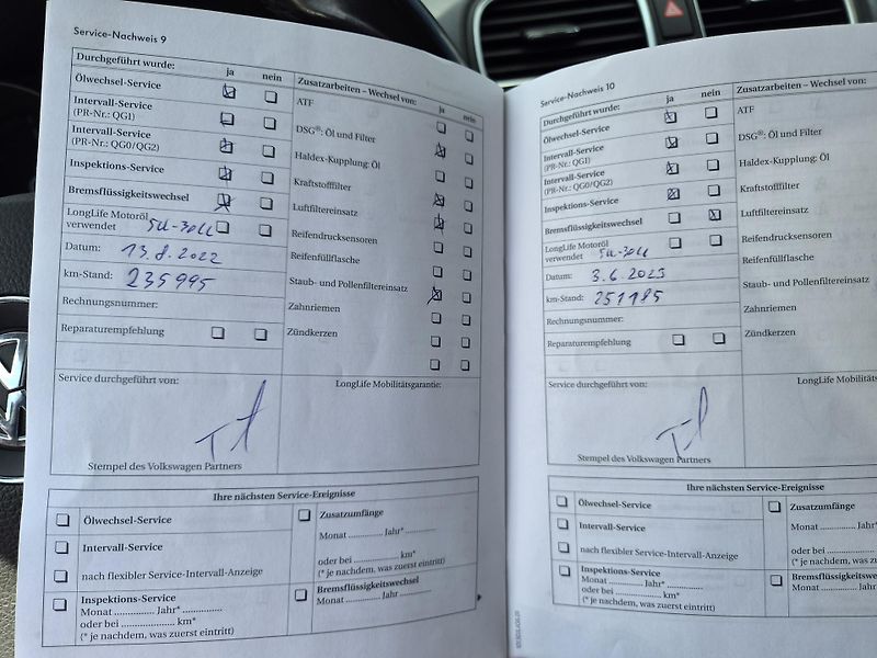 Volkswagen Golf 2,0 TDI HIGHL - fotka 21 z 23