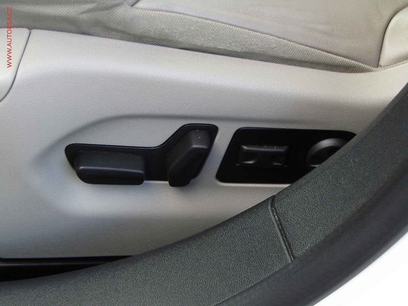 Citroën C5 (2016) 2.0HDi, ČR, AT, bixen - fotka 13 z 21