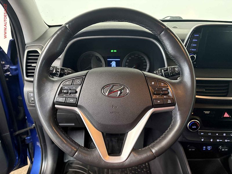 Hyundai Tucson (2018) 1.6CRDi, ČR, AC, TZ, navi - fotka 16 z 16
