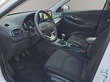 Hyundai i30 (2022) Family Smart 1.5 T-GDi 118kW, - náhled 23