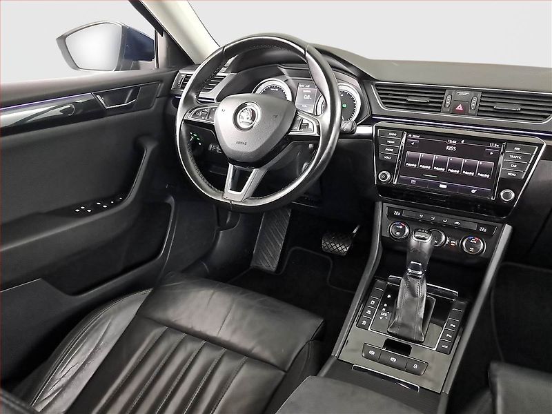 Škoda Superb (2016) Laurin&Klement 2.0 TDI - fotka 7 z 24