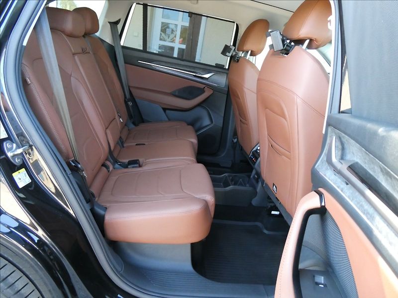 Škoda Kodiaq 2,0 TDI 142kW Excl. Selection - fotka 25 z 47