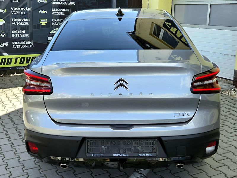 Citroën C4 X T Shine 96kW AT8 SERV.KN*      - fotka 9 z 42