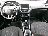 Peugeot 2008 (2015) 1.2i 81kW KOUPENO ČR,1.MAJITEL - náhled 8