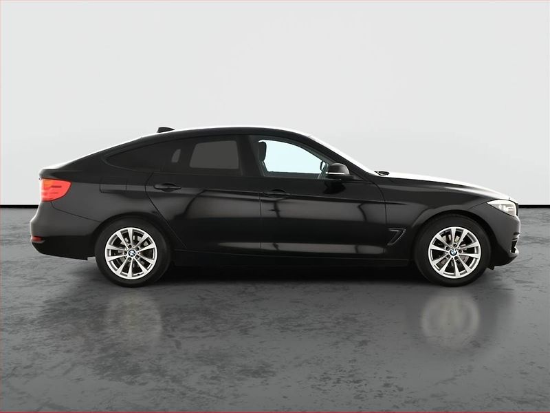 BMW Řada 3 (2013) 320i GT, Automat, Tempomat - fotka 5 z 13