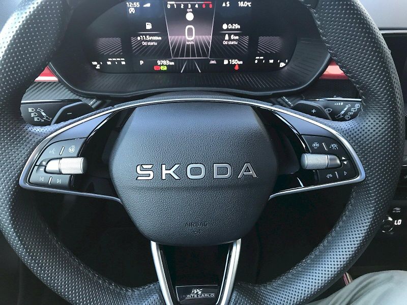 Škoda Fabia (2025) MONTE CARLO 1,0 TSI DSG - fotka 9 z 28