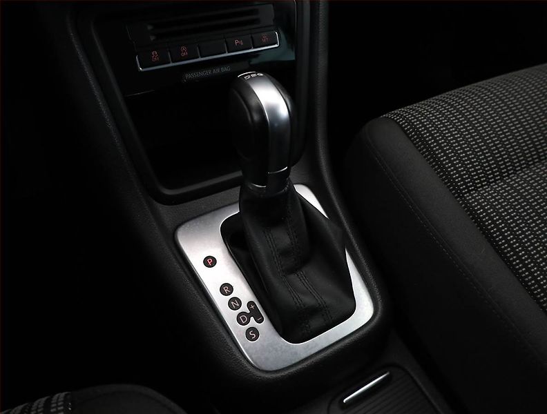 Seat Alhambra (2017) 2.0 TSI, Automat, 7 míst - fotka 12 z 21