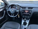 Škoda Octavia Ambition - náhled 4