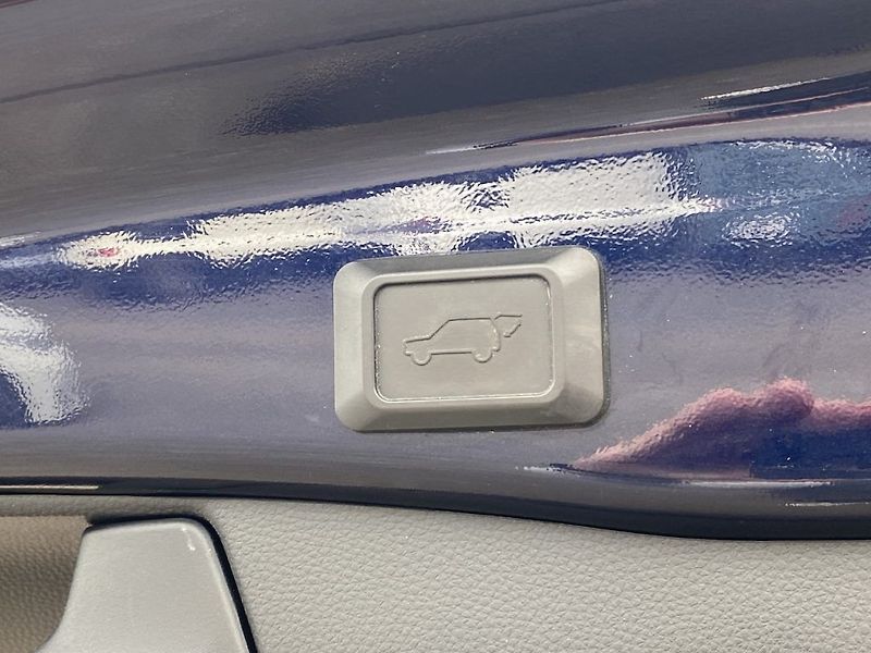 Toyota RAV4 2.0i, ČR-1m, ComStyle, DPH - fotka 31 z 34