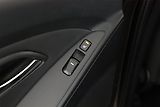 Hyundai ix35 (2011) 2.0 CRDi, 4X4, Serv.kniha - náhled 12