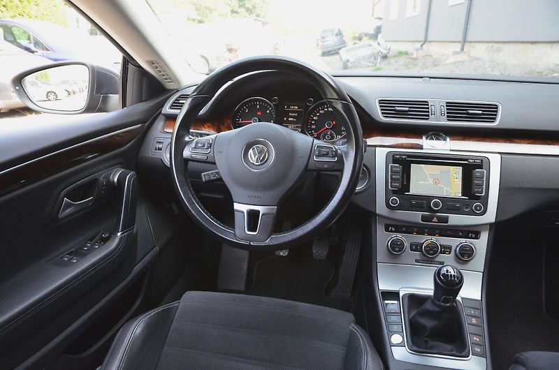 Volkswagen CC (2014) 2.0 TDi 130kW 112tkm / NEZ.TOP - fotka 20 z 39