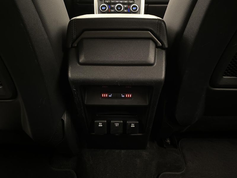 Land Rover Discovery Sport TD4 HSE AWD AUT CZ REZERVACE - fotka 29 z 42