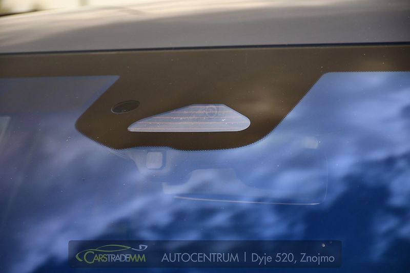Mercedes-Benz EQE 500 4-MATIC AMG ZÁRUKA - fotka 54 z 56