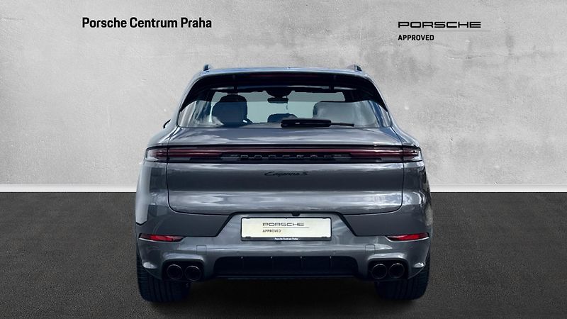 Porsche Cayenne S E-Hybrid - fotka 7 z 30