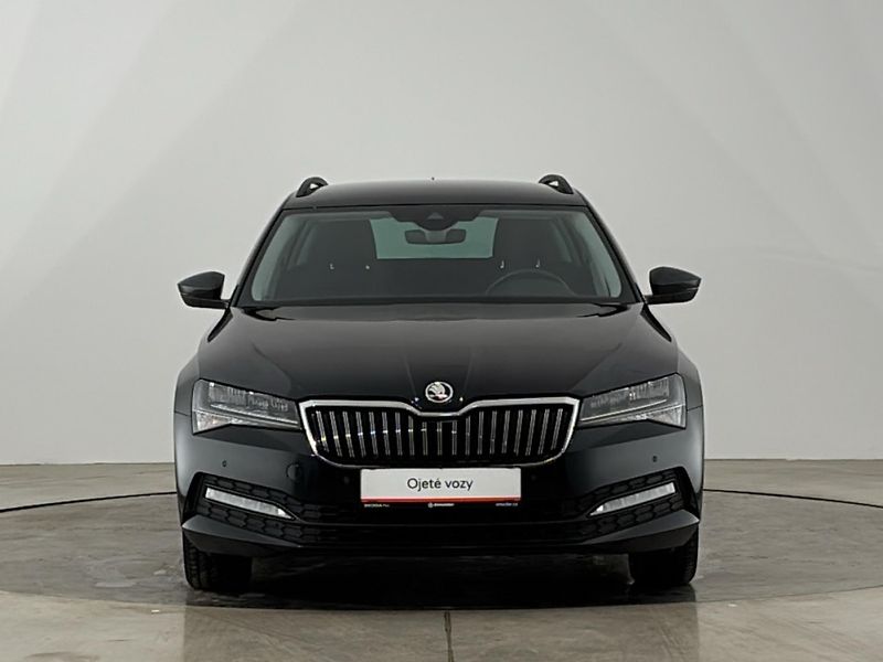 Škoda Superb Ambition DSG - fotka 4 z 28