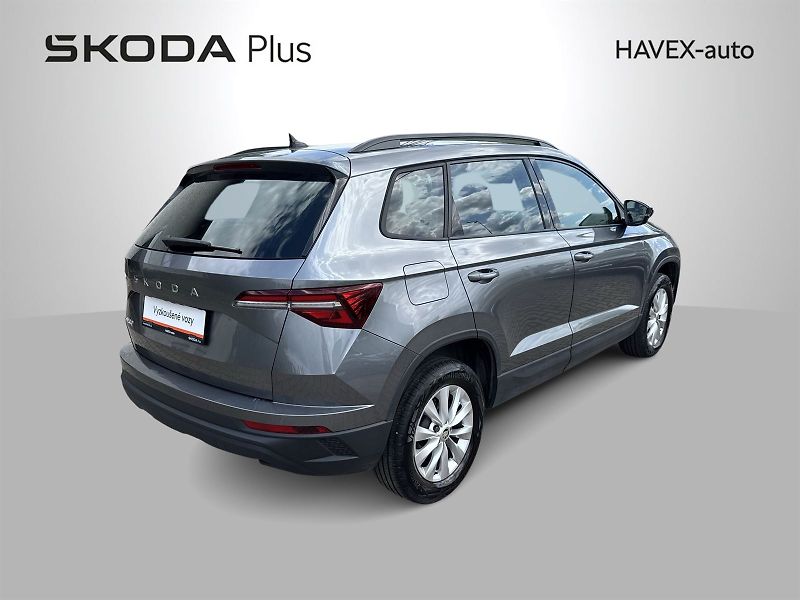 Škoda Karoq (2024) 1.5 TSI DSG Selection - fotka 2 z 33